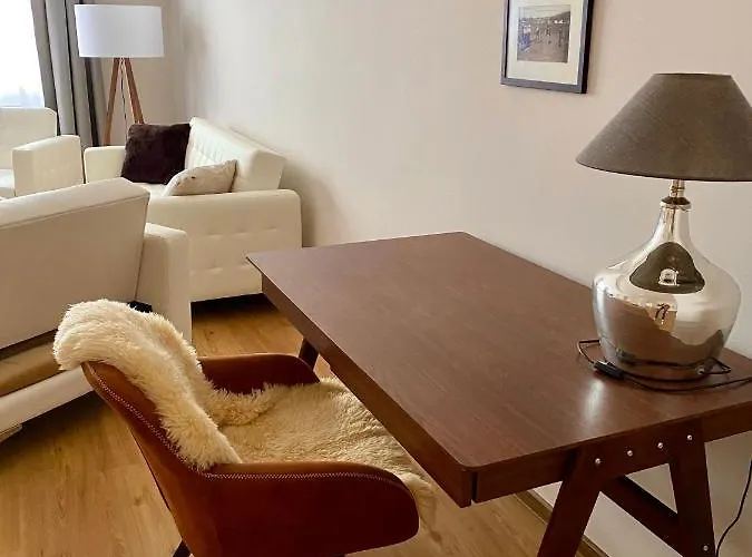 Apartament Dobre Casy